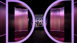 ブラックピンク、中ポップアップオープンラン行列