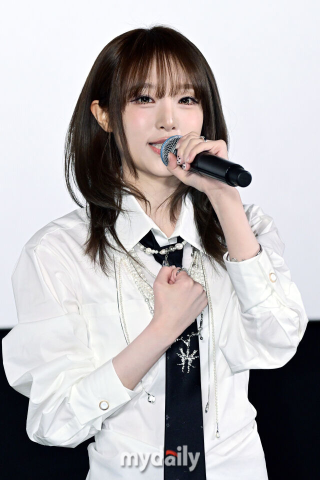 チェ・イェナ、2世代感性着た「イェナコア」出撃..."チャレンジ5000個以上目標"(総合)