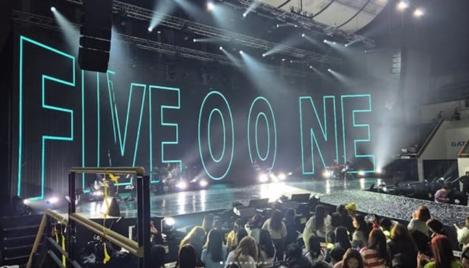 ソ・ユジョン、「ファイブ・オブ・ワン」20周年記念コンサートを訪れた...ホ・ヨンソンを応援 "最高の舞台"