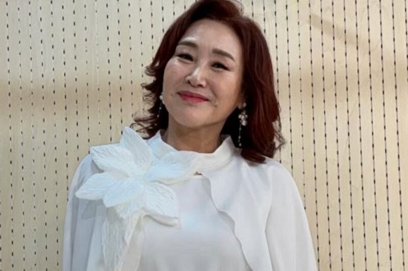 '64歳'チュ・ヒョンミ、みんなを感動させた発表...涙の海