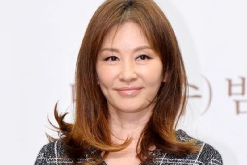 "子供像"...'65歳'イ・ミソク、残念な悲報