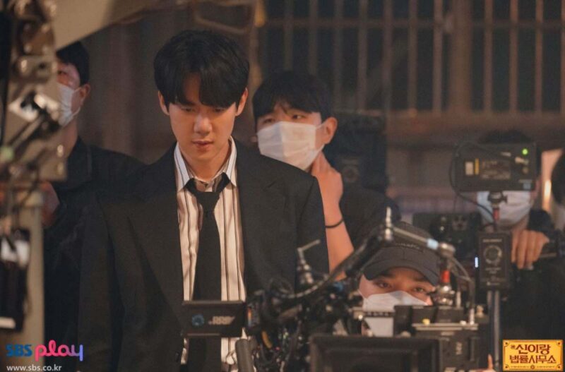 トップスターがキャリアを懸けて制作に全力を注ぎ、すでに視聴率1位が確実視されている新作ドラマ