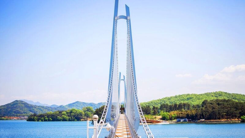 "11景の中で最高と言われるのには理由があった"...国内最長の600m吊り橋の風景