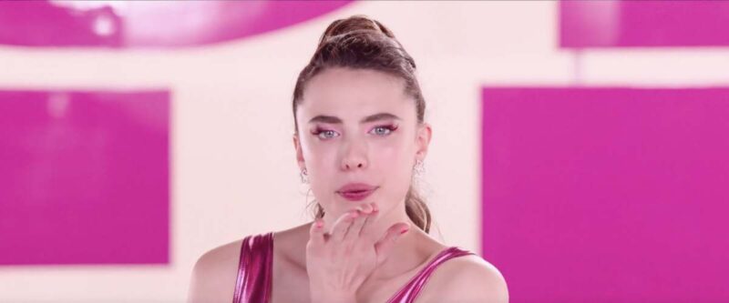 「吐き気を催すようなボディ・ホラーの傑作」　R18指定にもかかわらず絶賛を浴びた大作