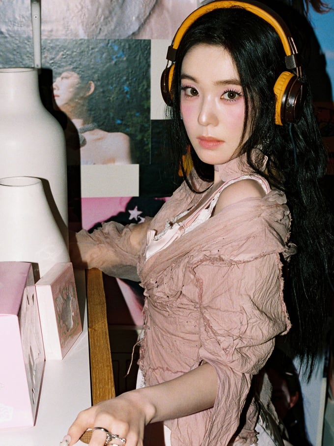 Red Velvetのアイリーン、2枚目のティーザー画像とムードクリップを公開し話題に