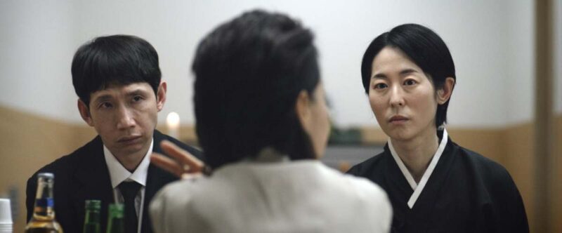 視聴者数はわずか5000人だったが、Netflixでの公開直後にTOP10の「2位」に急浮上し、旋風を巻き起こした韓国映画