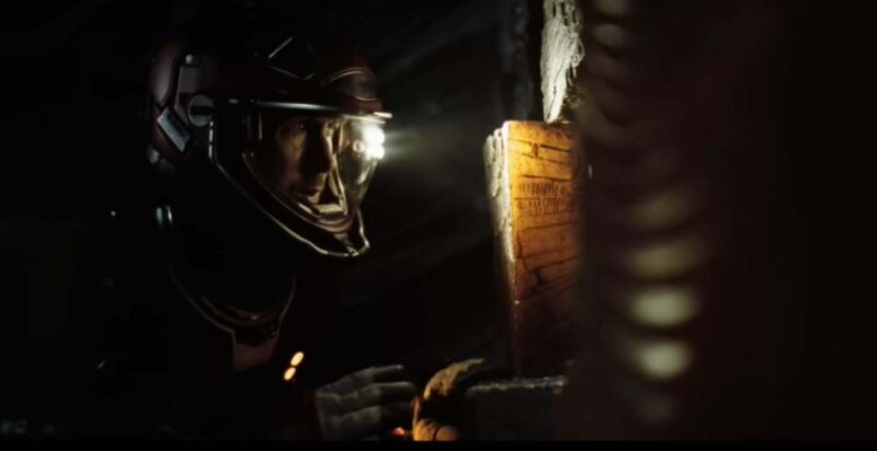 公開初日から40%のシェアで1位を獲得し、『王の男』を押しやった、2900億ウォンを投じた超大作映画