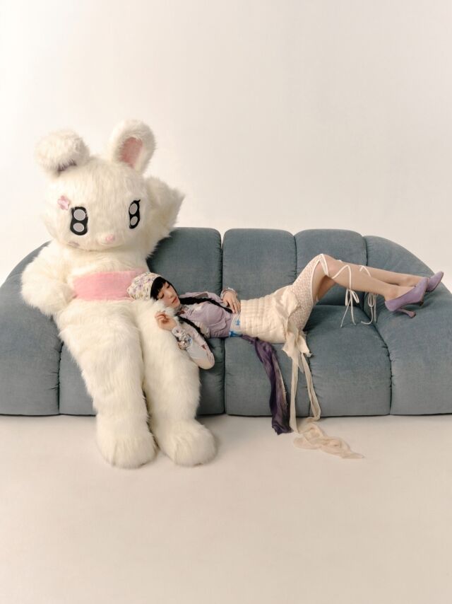 Red Velvetのアイリーン、リーダーのウサギが出撃する…「過去の私が慰めてくれる」