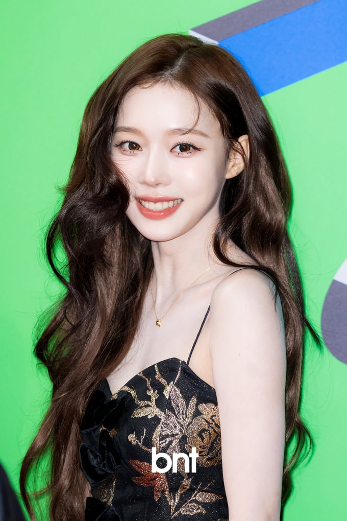 ウィンター、2億ウォンを寄付…アナーズ・クラブに加入