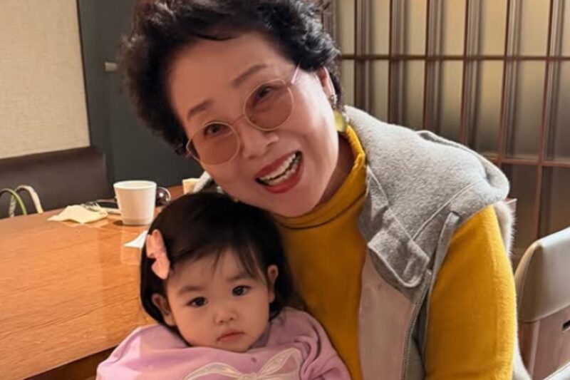 「絶縁」パク・スホン、堂々と投稿した写真…波紋が広がる