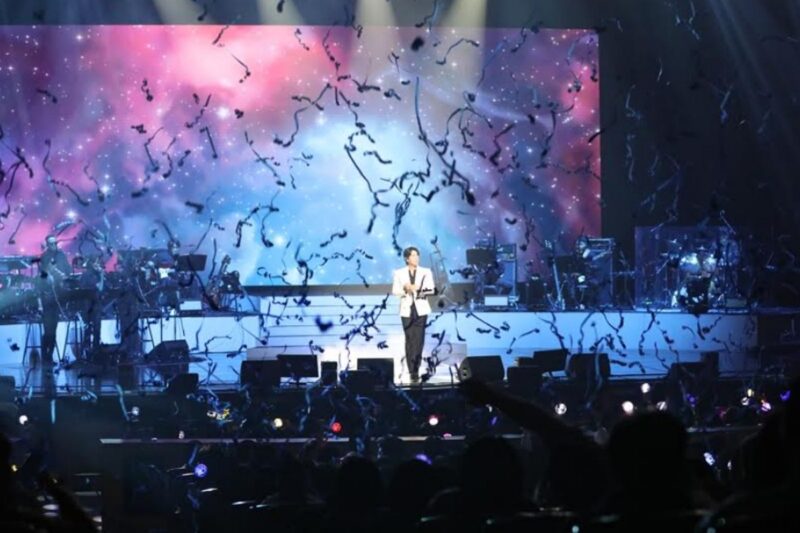 歌手ディセムバー、別れを告げる…ファンは「涙」