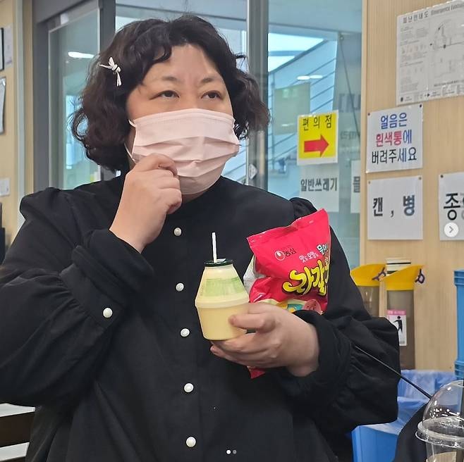 シンギル、母の死を悼む心境を吐露「こんなに早く逝ってしまうとは思わなかった」