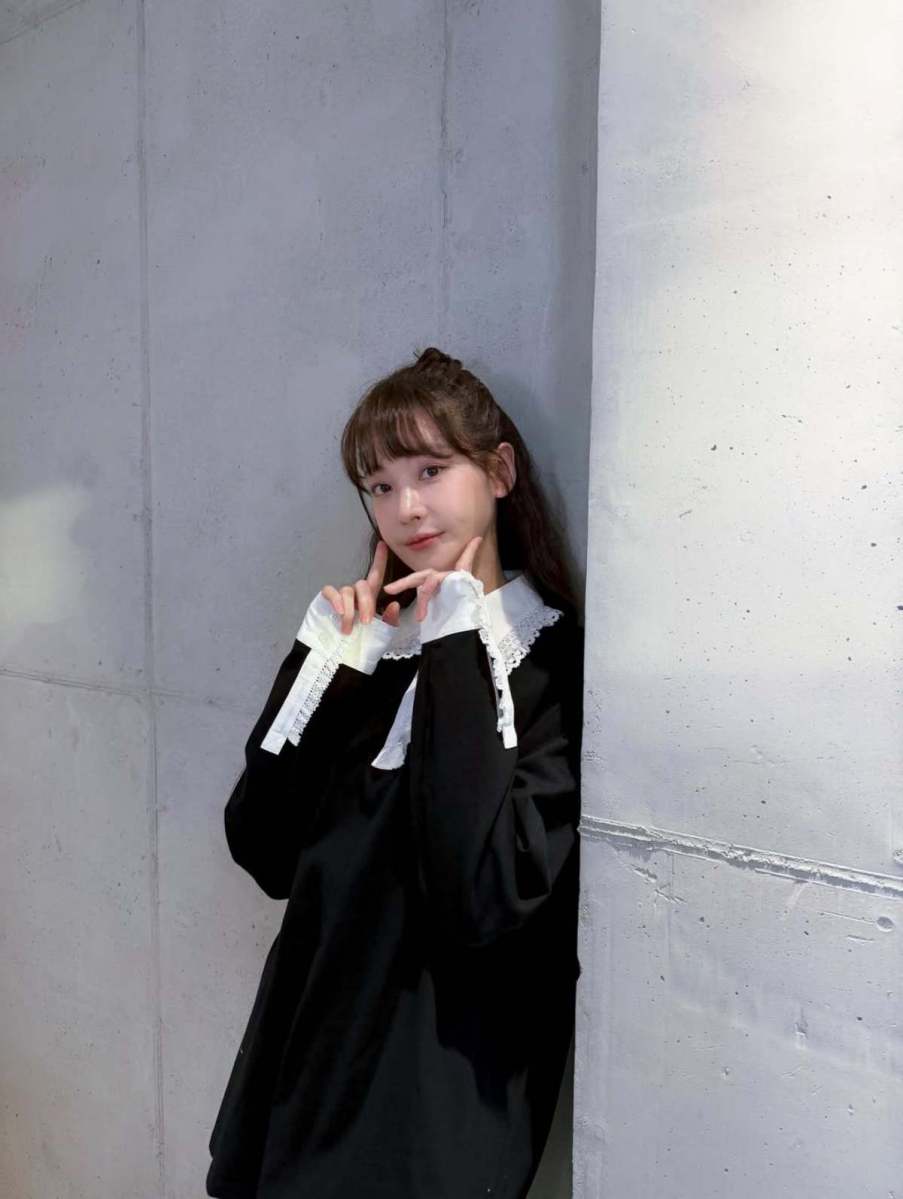 ガールズグループとしてデビューしてわずか7ヶ月で「解散」し、姿を消したが、今では誰もが知るロマンティック・コメディの女王と呼ばれる女優