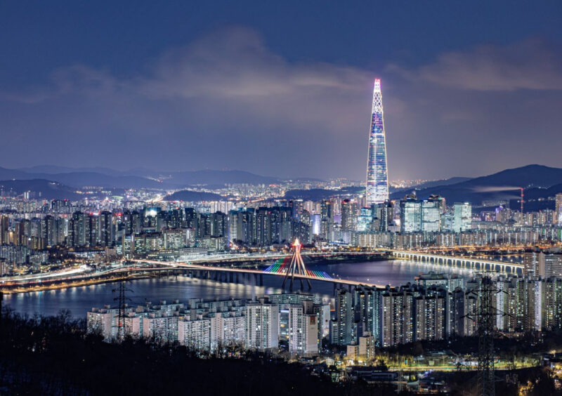 「登山靴がなくても大丈夫」軽やかだけど景色は重厚な、ハイキングデートのおすすめ