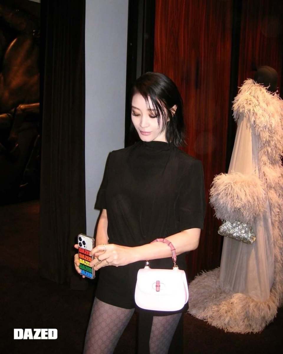 登場しただけで制作陣に脚本を書き直させた、他に類を見ない「圧倒的な」オーラを持つ女優