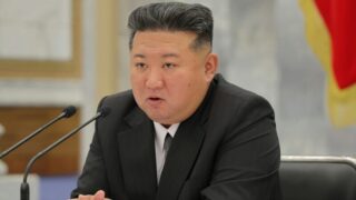 北朝鮮の金正恩氏、「戦争準備」完了…緊張感最高潮
