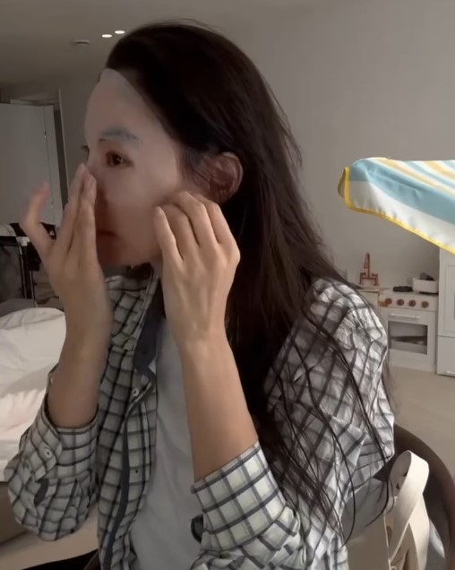 ユン・ソイ、朝のルーティンを公開…夫との愉快な「リアル夫婦の相性」が注目を集める