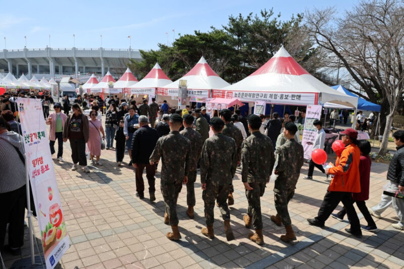 「カンジン、ナムグンジン、元祖歌手たちが勢揃い！」韓国最大級のノンサン・タルギ祭りが今週開幕