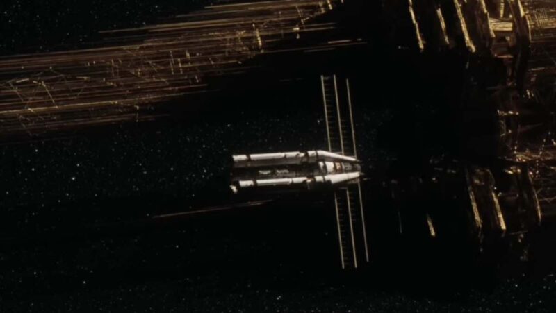 2900億ウォン規模の大作だが、『王の男』に阻まれ、長らく2位にとどまっているSF新作映画