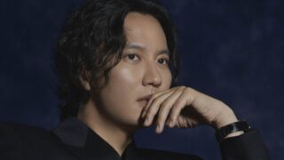 「デビュー27年目」の俳優キム・ナムギル、サプライズで歌手デビュー…ロコベリーとタッグを組んだ