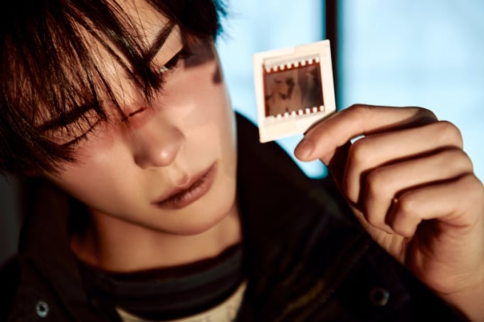 ソン・ハンビン、「魅惑的なオーラ」を放つ新プロフィール