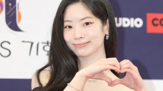 ワールドツアーの最中だが…ダヒョン、TWICEが「活動休止」を宣言「心からお詫び申し上げます」