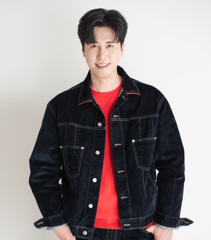 ホルト児童福祉会の広報大使シン・ソンの公式ファンクラブ「ニュースター」、困難な家庭の子供たちのために500万ウォンを寄付