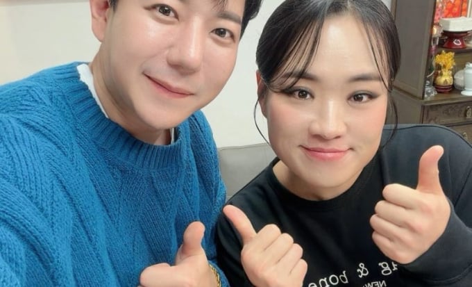 ユン・ダマン、チョン・ジソンシェフと再会...'運命戦争49'の縁に続き近況を公開