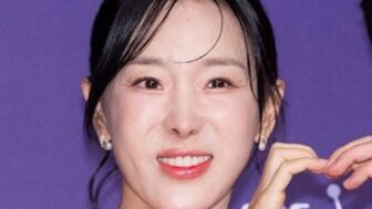 '二人娘ママ'イ・ジヘ、またもや殉職...祝福のバプテスマ