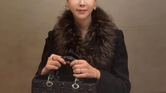 ハンダガム、華麗なスタイリングの近況を公開...エレガントな雰囲気に視線集中