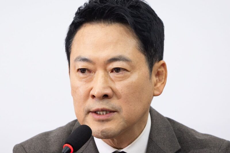 チャン・ドンヒョク、激怒...「民主党は団結するのになぜ私たちは」激怒