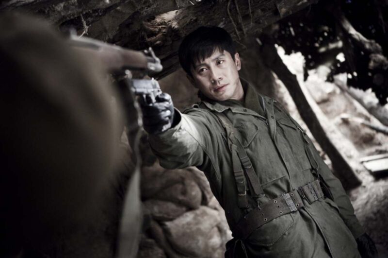 これがなぜ300万人しか見てないのか...批評家も「賞賛」連発の韓国戦争映画史上最高峰の傑作