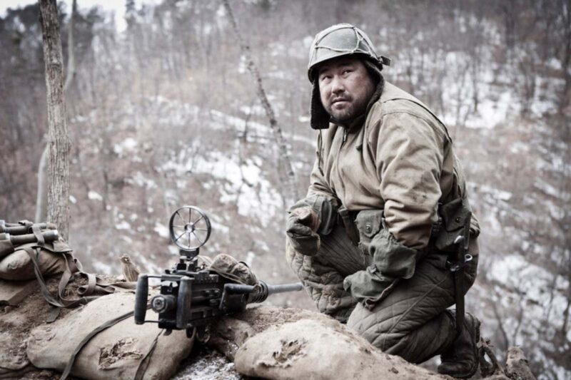 これがなぜ300万人しか見てないのか...批評家も「賞賛」連発の韓国戦争映画史上最高峰の傑作