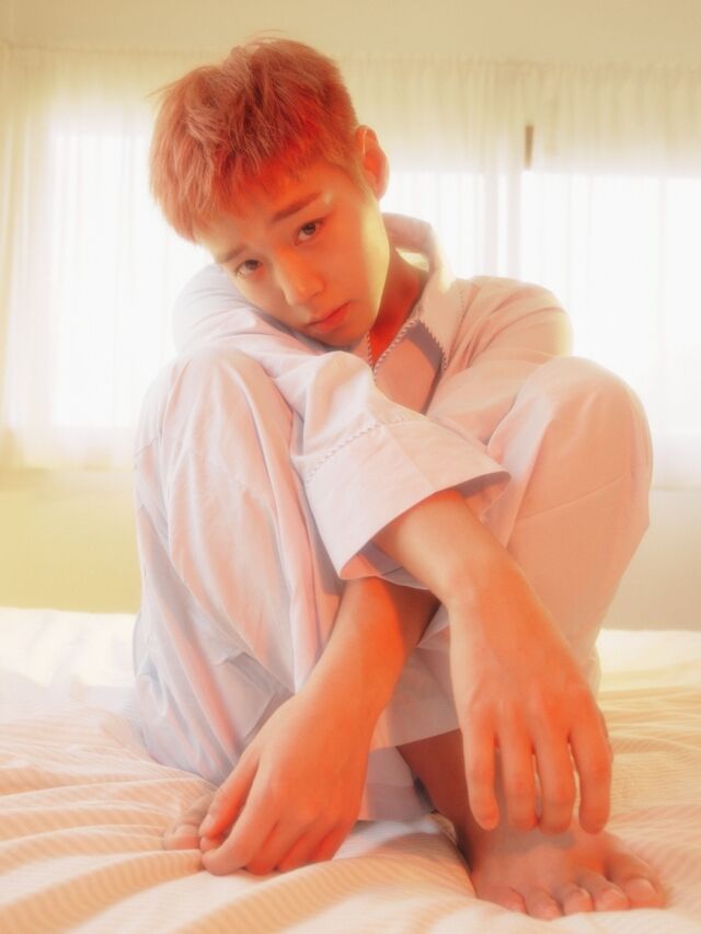 '1500万俳優'パク・ジフン、オレンジ色に髪を染めて歌手カムバック'今回も目が離せない'