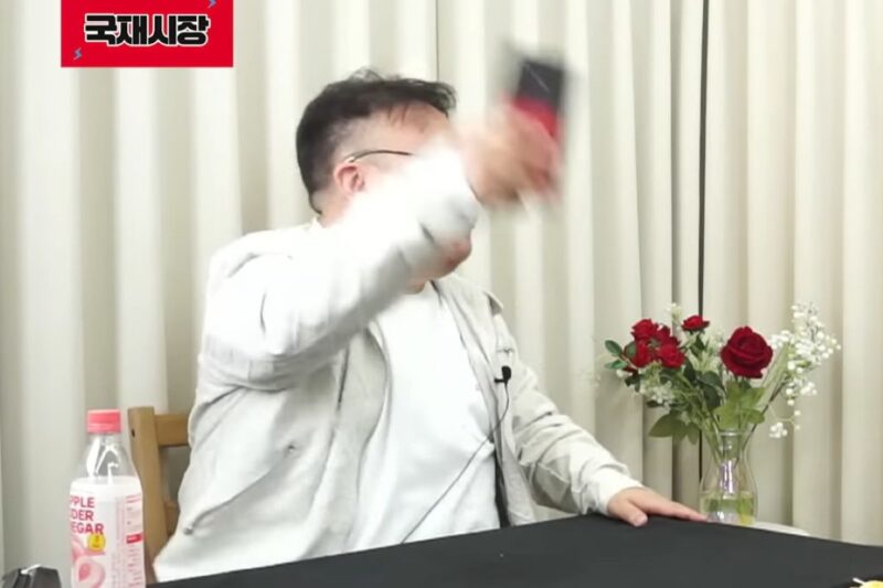 '国力'イ・ヒョクジェ、また...手を挙げた