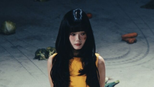 ハン・ロロ、先行公開された「1111」MVで証明した感性の職人 "愛と憎しみの間...矛盾した内面"