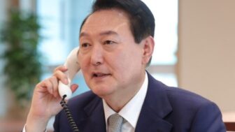 '玉砕'尹氏、超大型援軍登場...情勢揺らぐ