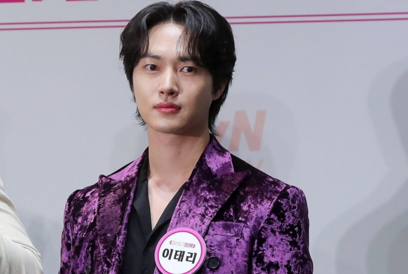 '純風'ジョンベ・イタリー、5月結婚..."予備花嫁は非芸能人"