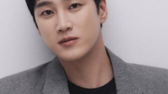 安保鉉、「神の玉」でカンヌのピンクカーペットを踏む