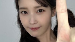 アイユ、15年前の映像拡散...ファン「大騒ぎ」。