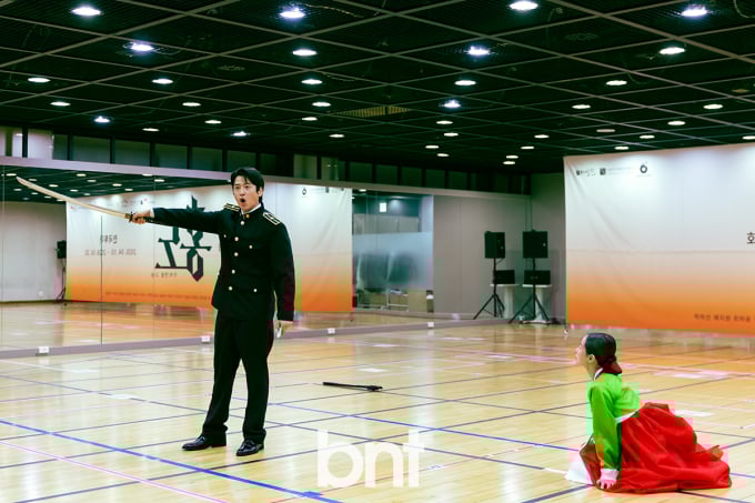 演劇「ホンド」ホン・イジュン、3人のホンドと完璧な呼吸予告