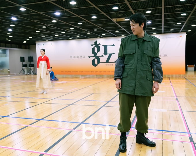 演劇「ホンド」ホン・イジュン、3人のホンドと完璧な呼吸予告