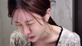 ジュニ、「朝のむくみ解消法」公開..."効果満点のルーチン紹介"