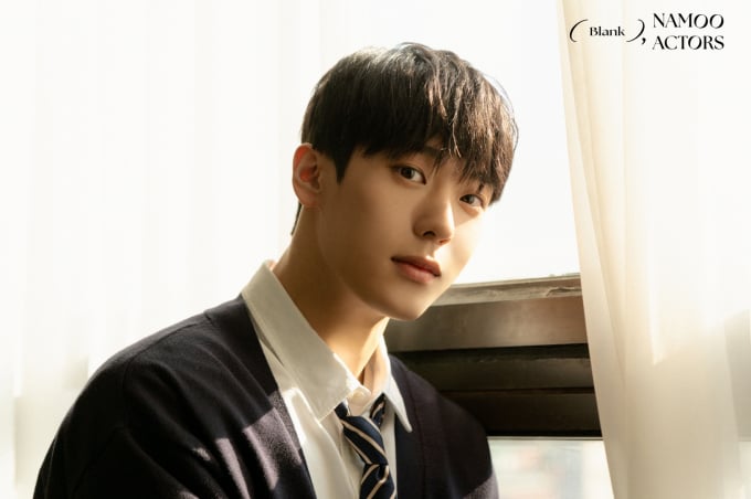 ハン・テハ、初恋を呼び起こす少年美あふれる魅力