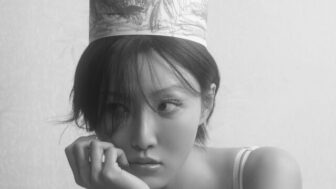 セクシーなファサ、力を抜いた「超キュート」な姿に反響