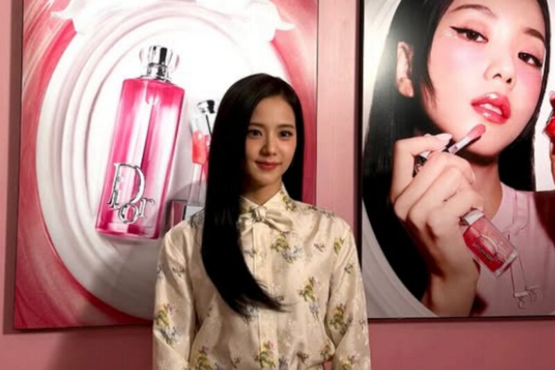 BLACKPINKジス、スタッフへの神対応が話題に　目撃談が拡散され反響呼ぶ