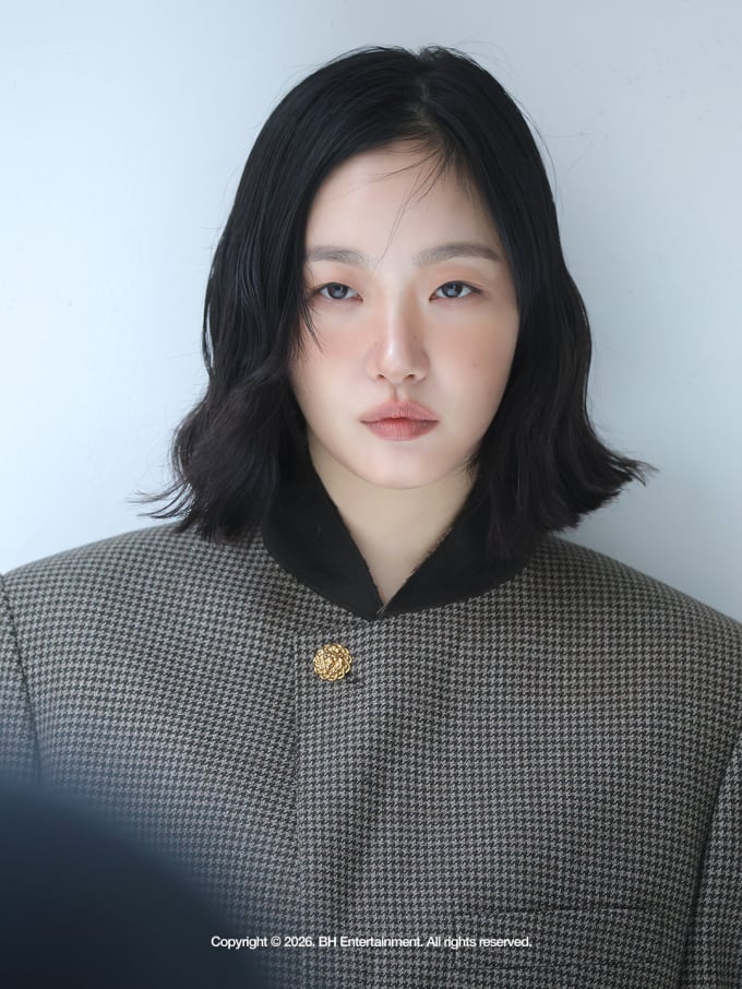 김고은, 비하인드컷도 압도적