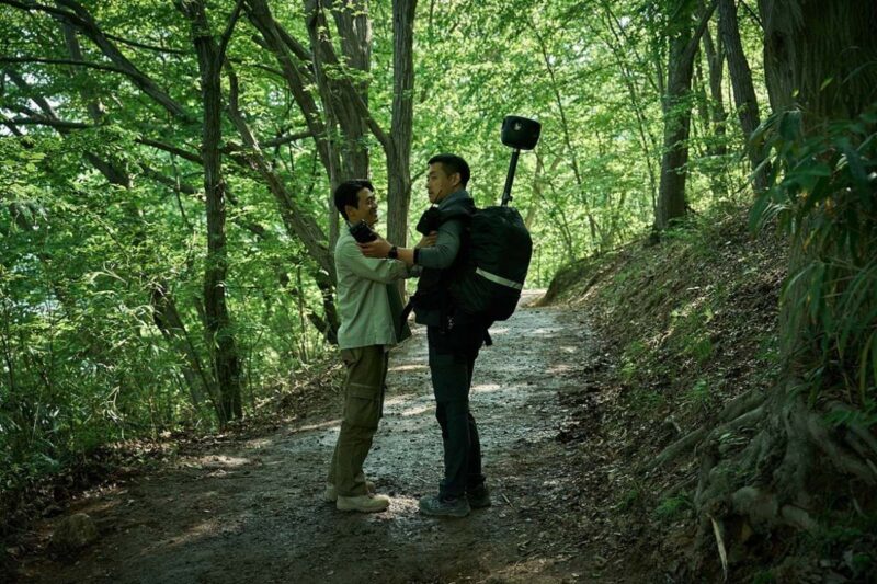 50% 육박 예매율로 1600만 ‘왕사남’ 제치고 박스오피스 1위 대이변 낸 한국 영화