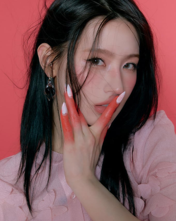 (G)I-DLEミヨン、12日LGツインズ戦で始球式に登場！