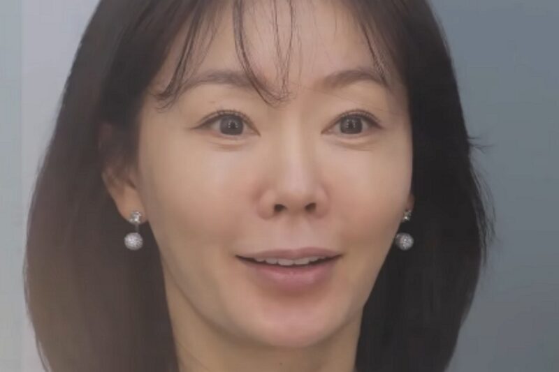 「一生オムツ」…アン・ソンヨン、母の認知症闘病を涙の告白